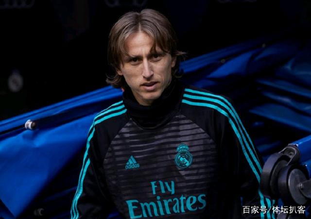 詹姆斯篮板表现抢眼，助球队逆转